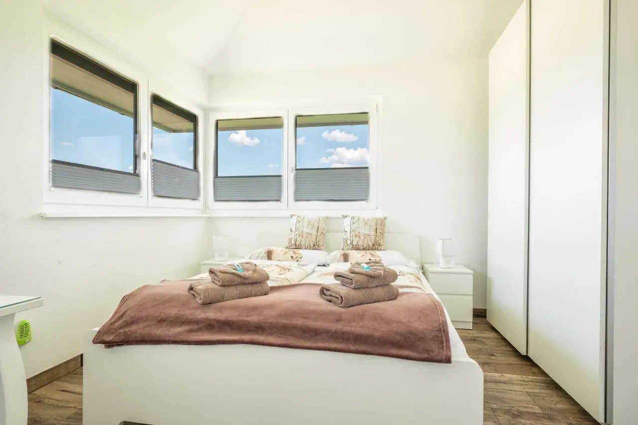 Luxurioese Penthaus Wohnung Anif Austria